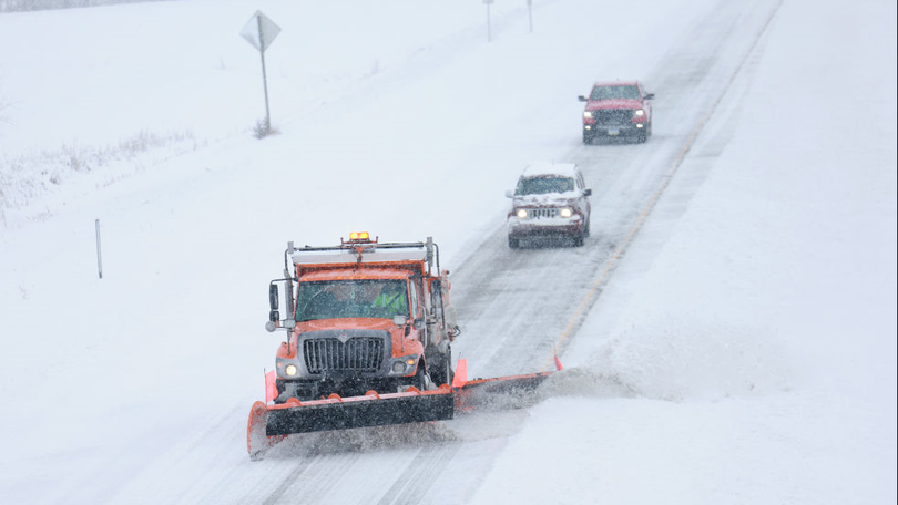 Snowstorm threatens blizzard conditions and power outages in Northern Plains and Upper Midwest